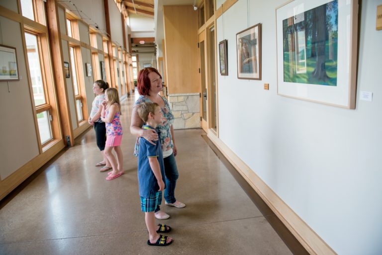 Marion, IA: Lowe Park Art Gallery