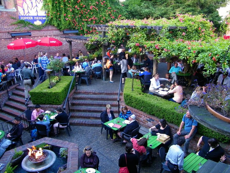 Jupiter in downtown Berkeley, Calif., draws customers with wood-fired pizzas and several beers and ales.