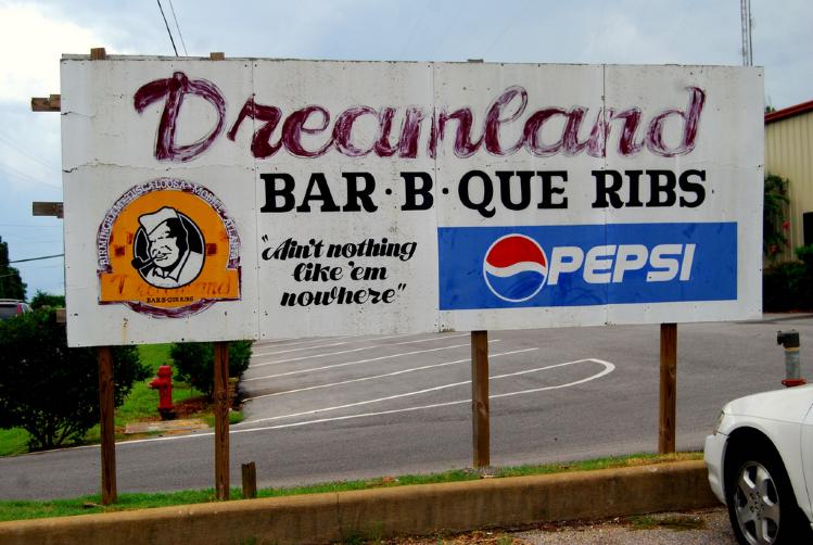 Dreamland Bar-B-Que in Tuscaloosa, AL