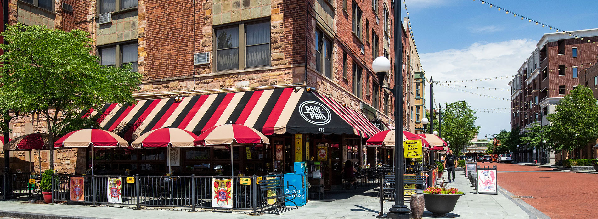 Oak Park, IL downtown storefronts
