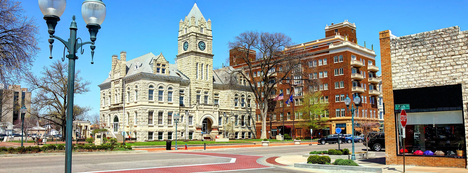 Manhattan KS downtown