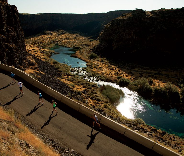 Snake River Canyon Rim Trail in Southern Idaho