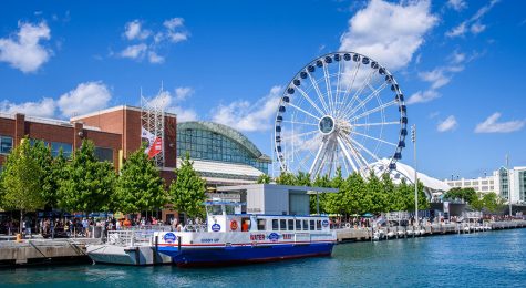 Sunny Day at the Navy Pier in Chicago, IL.
