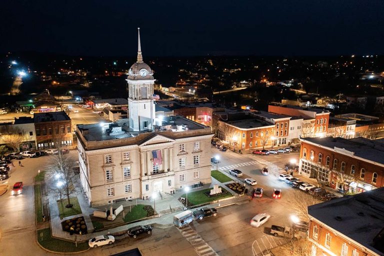 Maury County Courthouse in downtown Columbia
