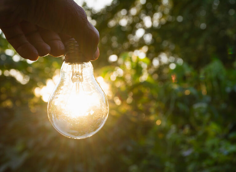 For story about entrepreneurs in Marshalltown, IA