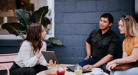 Hexenbelle in Traverse City, MI