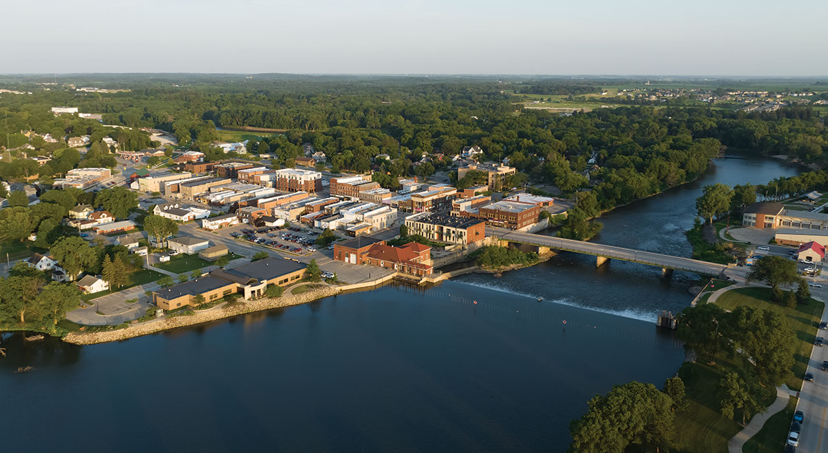 Aerial view of downtown Waverly, IA