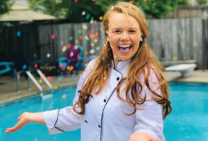 Madison Slandzicki owns Kailey Cakes in Franklin, TN. Franklin is located in Williamson County, TN.