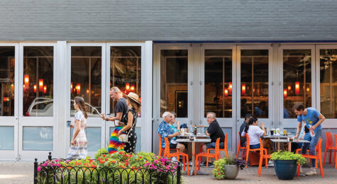 Winston Salem NC, 4th Street, Mellow Mushroom Pizza patio.