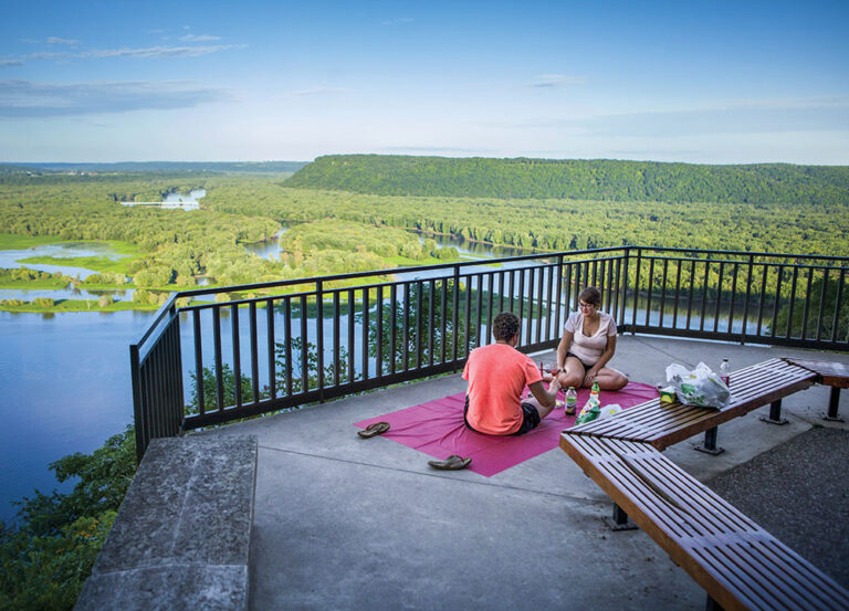 Pikes Peak State Park in McGregor, Iowa