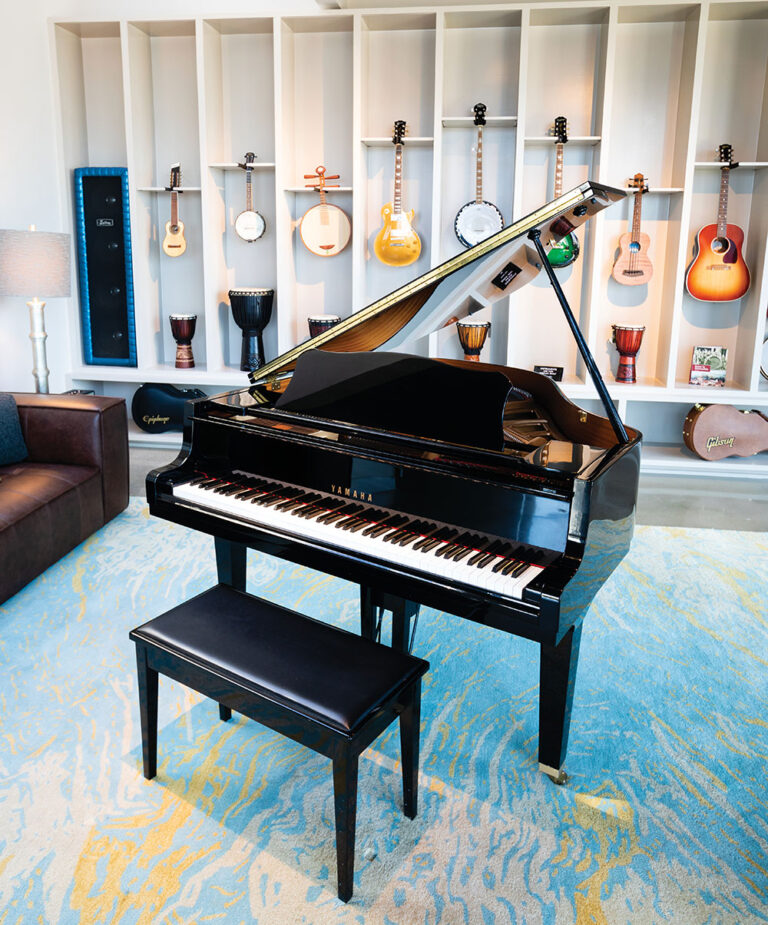 Worldwide Stages in Spring Hill provides a variety of gathering areas and studios designed to foster engagement and creativity.