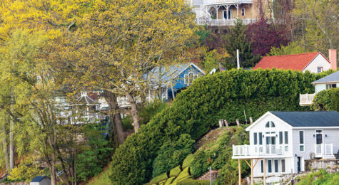 Boating on Lake Quinsigamond in Worcester, MA