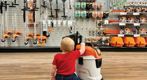 Hardware Hank in Independence, Iowa