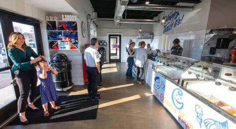 Golly G’s Coffee, Ice Cream & Sweets in Greenbrier, TN