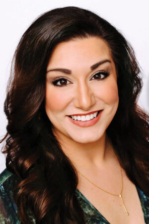 Lisa Arnold is the founder of Small Town Startup.